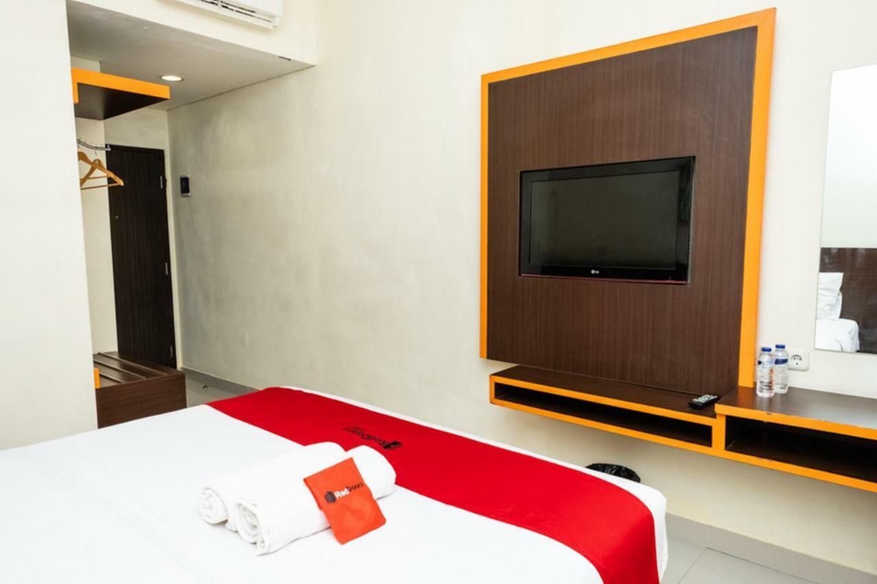 Reddoorz @ Pelita Raya Rappocini Hotel Makassar Exterior photo