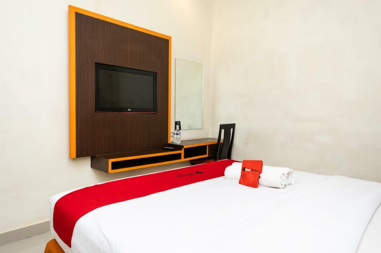 Reddoorz @ Pelita Raya Rappocini Hotel Makassar Exterior photo
