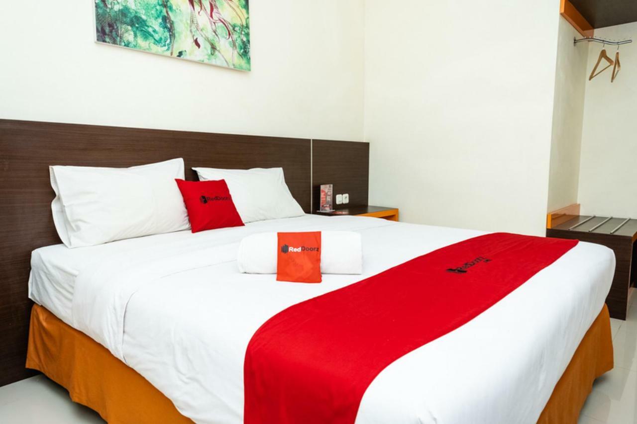 Reddoorz @ Pelita Raya Rappocini Hotel Makassar Exterior photo